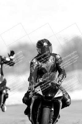 media/Nov-06-2023-Moto Forza (Mon) [[ce023d0744]]/4-Beginner Group/Session 3 (Track Exit)/